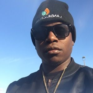 Meet your Posher, Micah